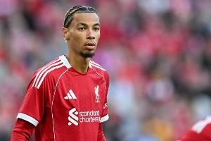 TA：为适应英超强度，埃基蒂克花在健身房的时间比在德国时多很多